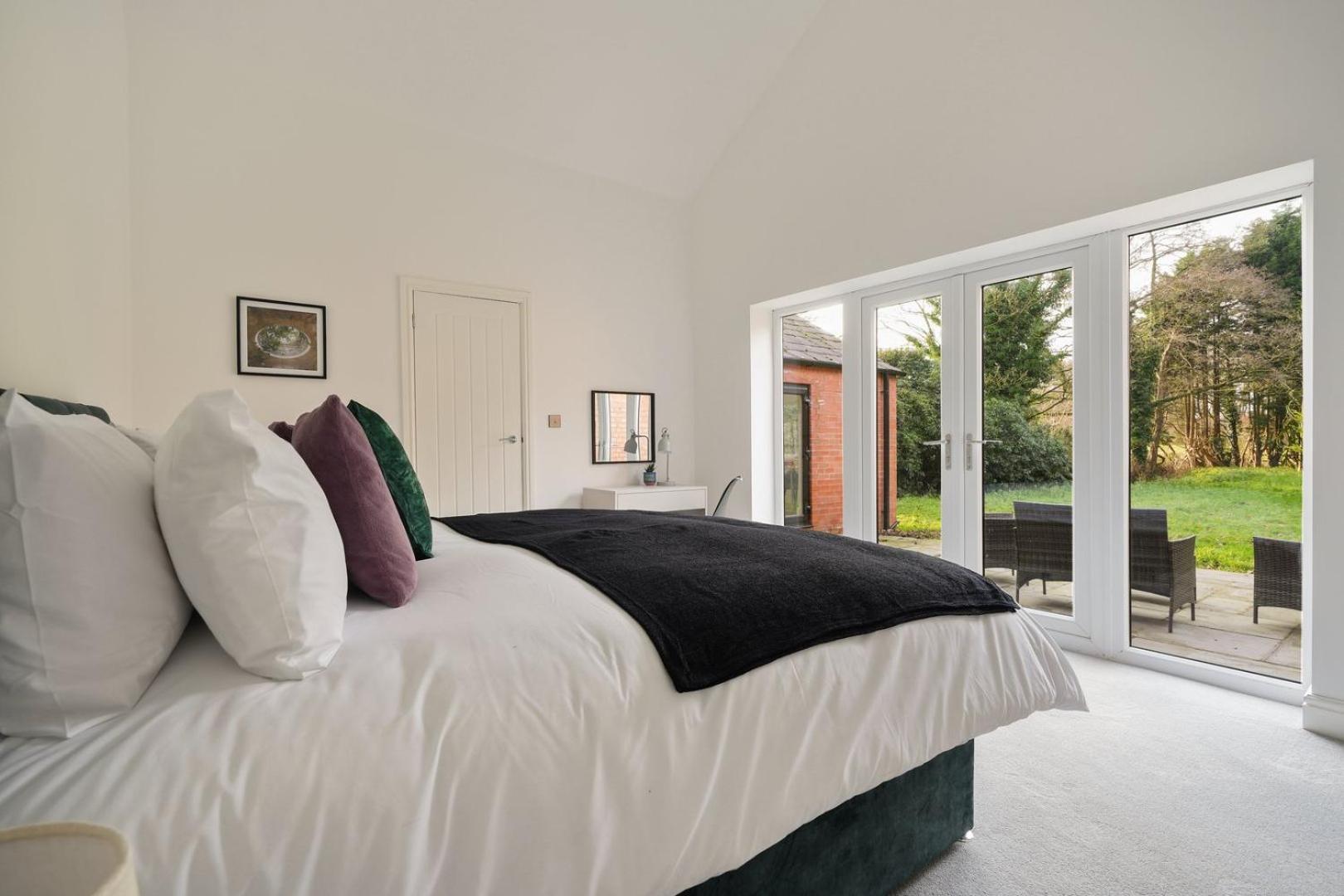 Victorian Retreat In Liverpool Ноуслі Екстер'єр фото